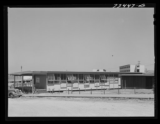 Vallejo, California. FSA (Farm Security Administration) defense housing project. Administration building