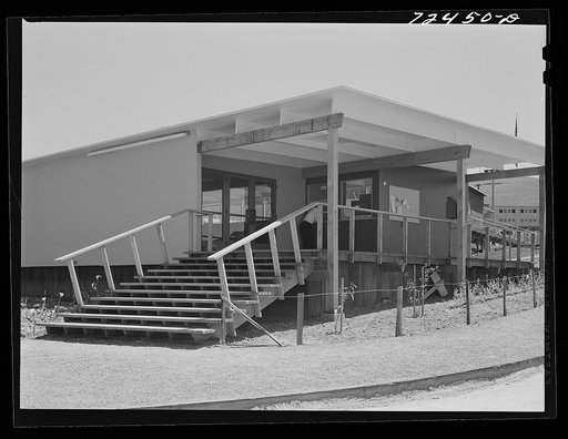 Vallejo, California. FSA (Farm Security Administration) defense housing project. Entrance steps and porch