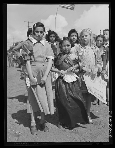 San Juan Bautista, California. Schoolchildren who were collecting scrap metal for war