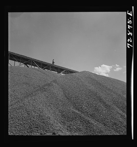 Shasta Dam, Shasta County, California. Sand and gravel are transported to construction site