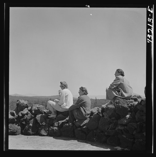 Lane County, Oregon. Tourist at the Dee Wright observation point