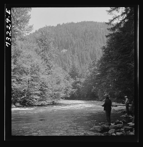 Belknap Springs, Oregon. McKenzie River