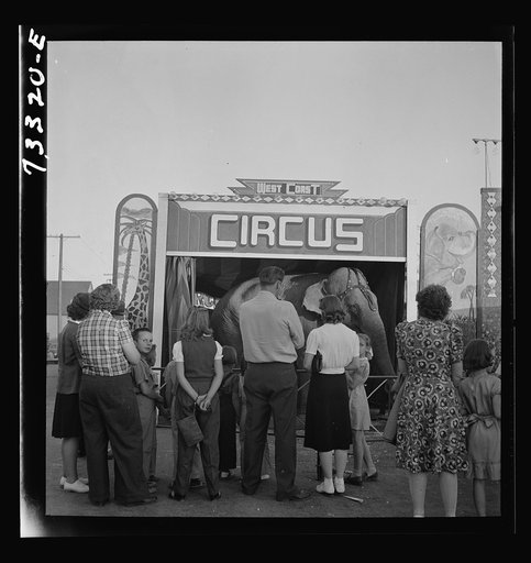 Untitled photo, possibly related to: Klamath Falls, Oregon. Circus day