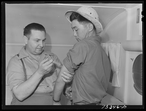Untitled photo, possibly related to: Nyssa, Oregon. FSA (Farm Security Administration) mobile camp. Japanese-Americans in the clinic
