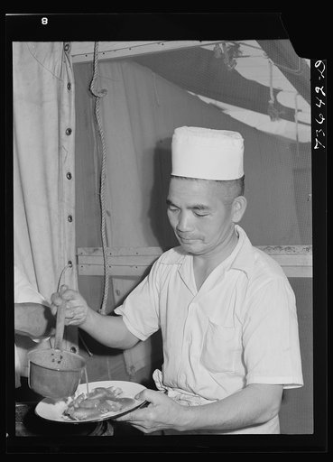 Nyssa, Oregon. FSA (Farm Security Administration) mobile camp. Cooperative mess hall of the Japanese-Americans