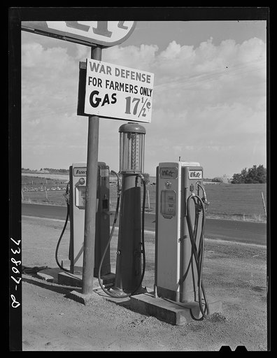 Twin Falls County, Idaho. Gas station
