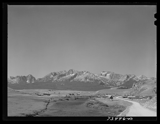 Stanley, Idaho, the Salmon River and the Sawtooth Mountains
