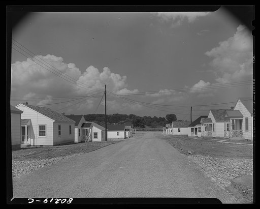 Untitled photo, possibly related to: FSA (Farm Security Administration) planning provided Hercules Powder Company workers with substantial homes and "space for living". FSA defense housing project. Radford, Virginia