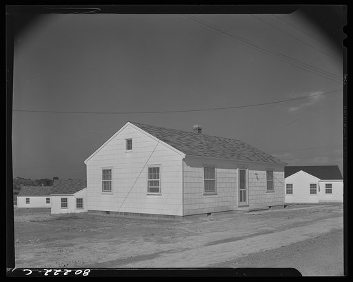 Untitled photo, possibly related to: FSA (Farm Security Administration) planning provided Hercules Powder Company workers with substantial homes and "space for living". FSA defense housing project. Radford, Virginia