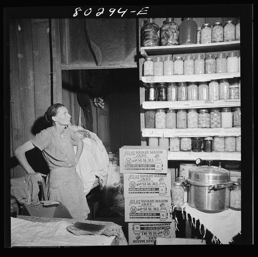 Mrs. Eulia Smart says: "I never had a pressure cooker before an' when I got this one, I canned everything in sight." (264 quarts since spring) Coffee County, Alabama