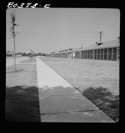 Flying cadets' quarters. Craig Field, Southeastern Air Training Center, Selma, Alabama