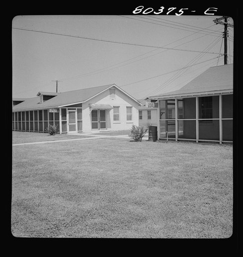 Flying cadets' quarters. Craig Field, Southeastern Air Training Center, Alabama