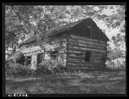 Old farmhouse on property of woman who operated a chicken farm near Haymarket, Virginia