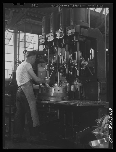 Machine crankcase assembly. Pratt and Whitney Aircraft Machine Corporation. East Hartford, Connecticut