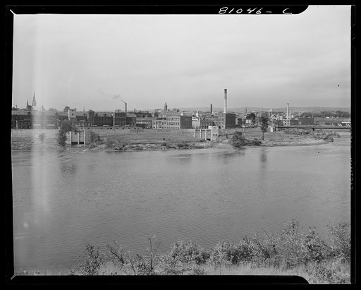 Untitled photo, possibly related to: Connecticut River at Holyoke, Massachusetts