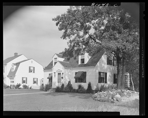 On the outskirts of town to the west is the prosperous residential district. Holyoke, Massachusetts