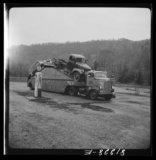 Car transport. Little Falls, New York