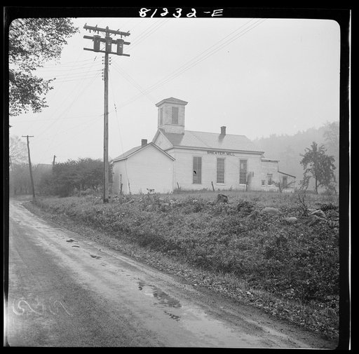 This sweater shop is owned and operated by one man. Fort Hunter, New York