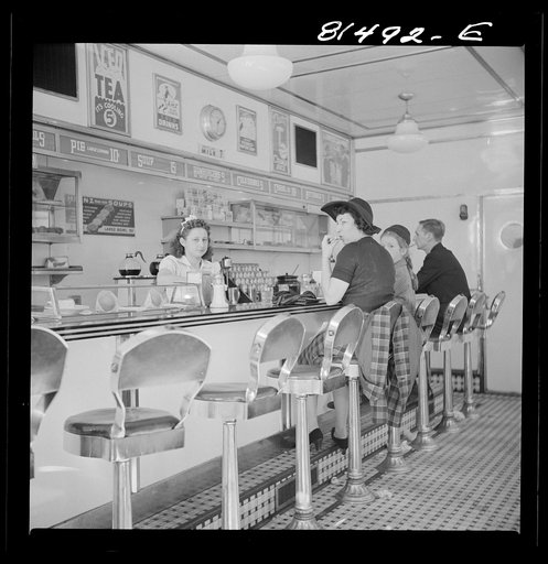 White Tavern hamburger stand was the popular place in Amsterdam, New York