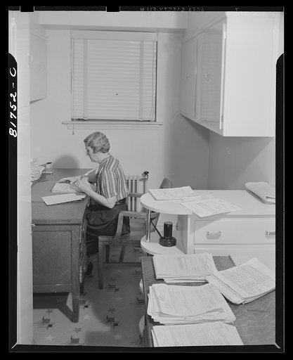 Washington, D.C. Washington apartment house turned into office space for the Foreign Function Bureau