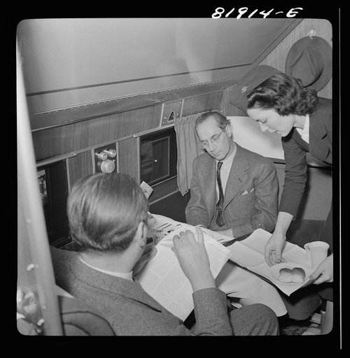 Passengers aboard an American airliner enroute from Washington to Los Angeles