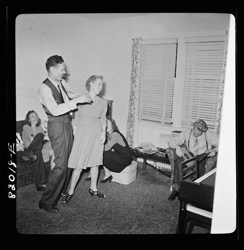 Untitled photo, possibly related to: Christmas in a Washington home