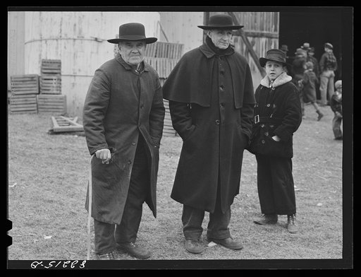 Untitled photo, possibly related to: Lancaster County, Pennsylvania. Farm auction