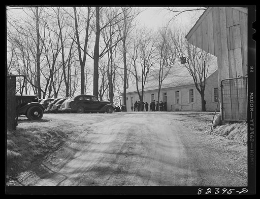 Blue Ball, Pennsylvania (vicinity). "Car Mennonite" coming out from service