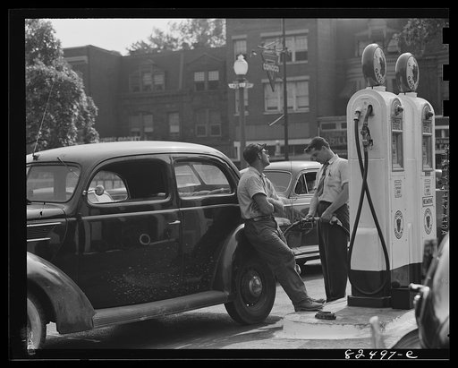 Untitled photo, possibly related to: Washington D.C. Filling up with gas on the day before rationing