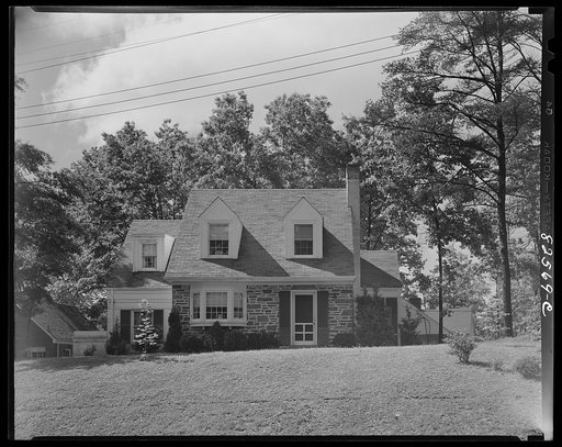 Arlington, Virginia. Home in subdivision