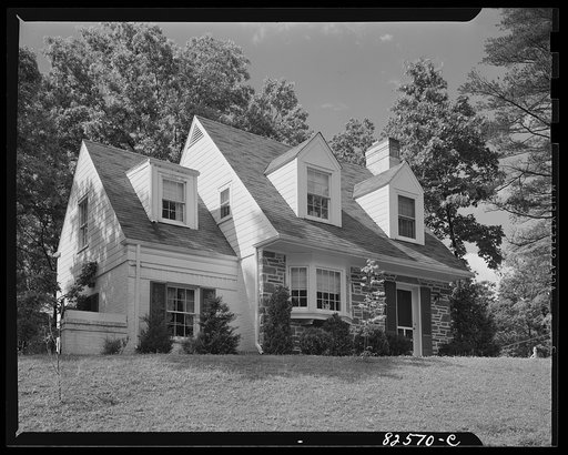 Arlington, Virginia. Home in subdivision