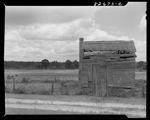 Escambia Farms, Florida. (vicinity) Former sharecropper's cabin, now deserted, symbolic of the ruin facing many of the small farmers in northern Florida which necessitated FSA (Farm Security Administration) projects