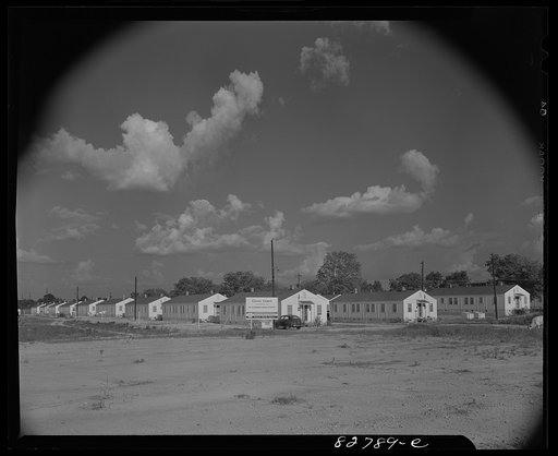 Childersburg, Alabama. Cousa Court defense housing project