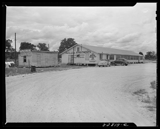 Childersburg, Alabama. Privately built apartment to accomodate defense workers