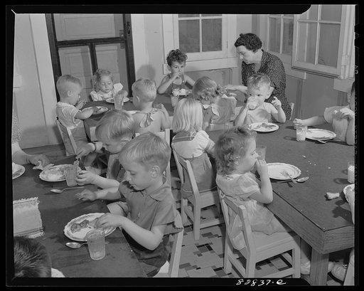 Childersburg, Alabama. Lunch period in the WPA (Works Progress Administration) day nursey for defense workers' children