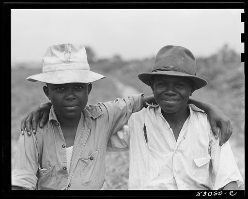 Bridgeton, New Jersey. FSA (Farm Security Administration) agricultural workers' camp. Children of migrant workers