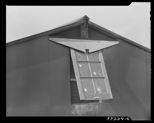 Bridgeton, New Jersey. FSA (Farm Security Administration) agricultural workers' camp. Prefabricated houses made from materials not affected by wartime shortages