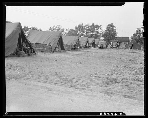 Untitled photo, possibly related to: Bridgeton, New Jersey. FSA (Farm Security Administration) agricultural workers' camp