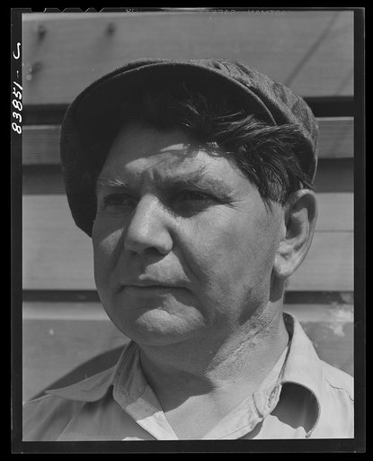 Jewett City, Connecticut (vicinity). Estonian poultry farmer