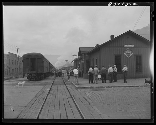 Richwood, West Virginia. Migratory workers en route to New York state from Richwood