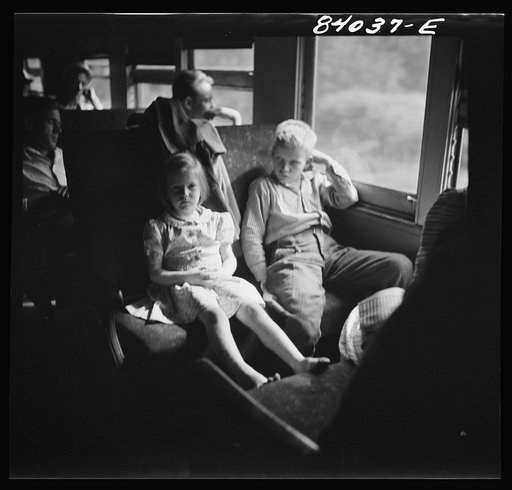 Children of migrants en route to upper New York state to work in the harvest