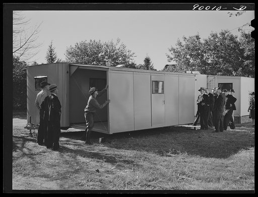 Palace mobile home. Expansion trailer for emergency defense housing demonstrated in Washington tourist camp. Washington, D.C.
