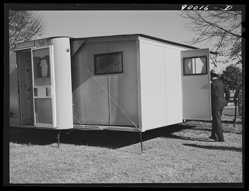 Palace mobile home. Expansion trailer for emergency defense housing demonstrated in Washington tourist camp. Washington, D.C.
