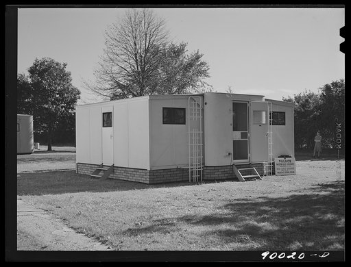 Palace mobile home. Expansion trailer for emergency defense housing demonstrated in Washington tourist camp. Washington, D.C.