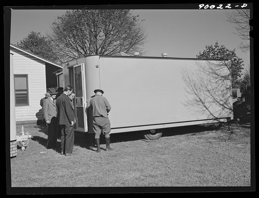 Palace mobile home. Expansion trailer for emergency defense housing demonstrated in Washington tourist camp. Washington, D.C.