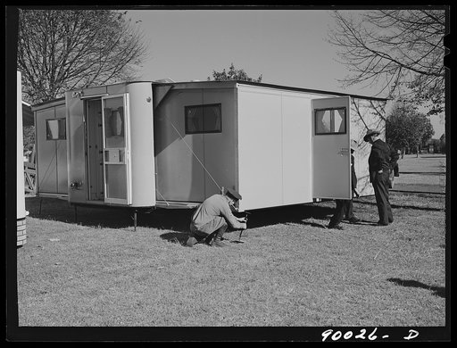 Palace mobile home. Expansion trailer for emergency defense housing demonstrated in Washington tourist camp. Washington, D.C.