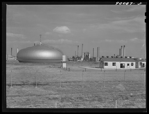 Oil refinery. Augusta, Kansas. White Eagle Division of Mobil Gas