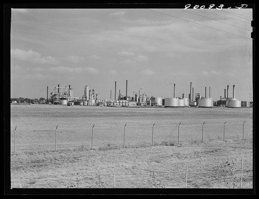 Oil refinery. Augusta, Kansas. White Eagle Division of Mobil Gas
