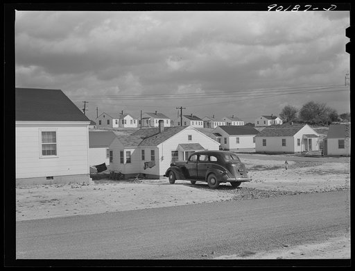 Homes for defense workers. Sunset Village, FSA (Farm Security Administration) housing project. Radford, Virginia