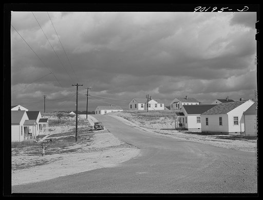 Homes for defense workers. Sunset Village, FSA (Farm Security Administration) housing project. Radford, Virginia